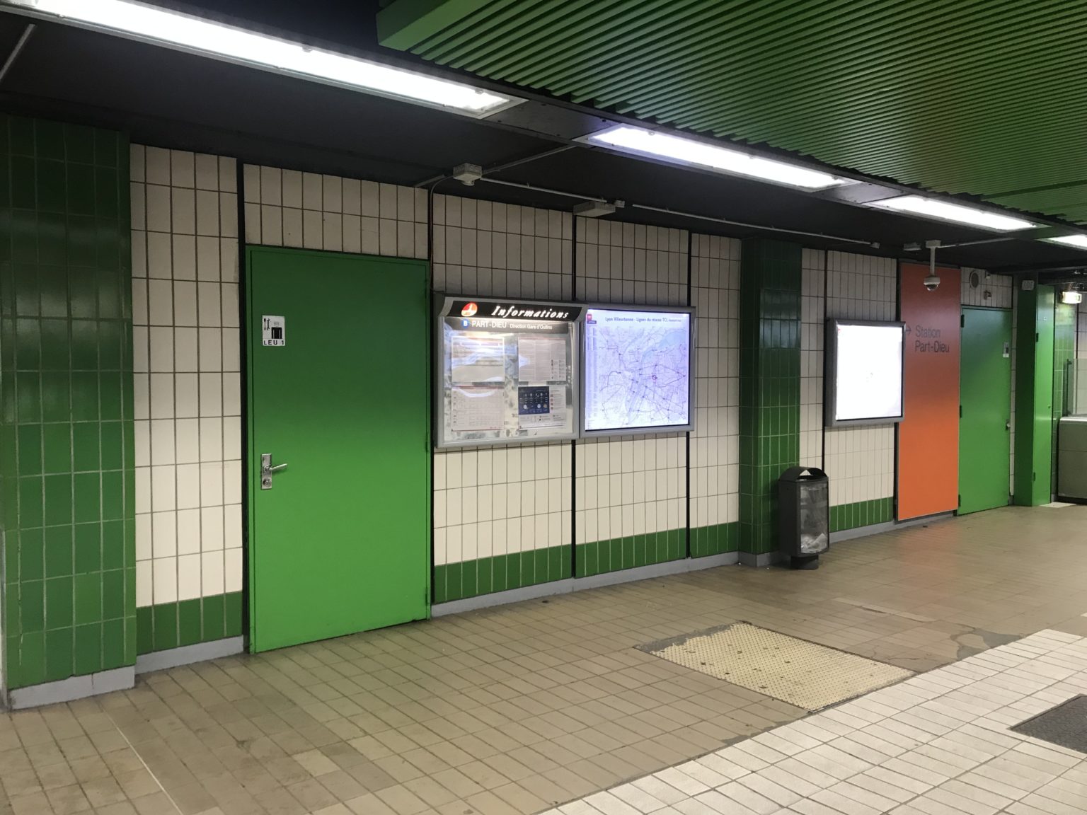 STATION DE METRO LYON PART DIEU METROPOLIS Architectes Associés