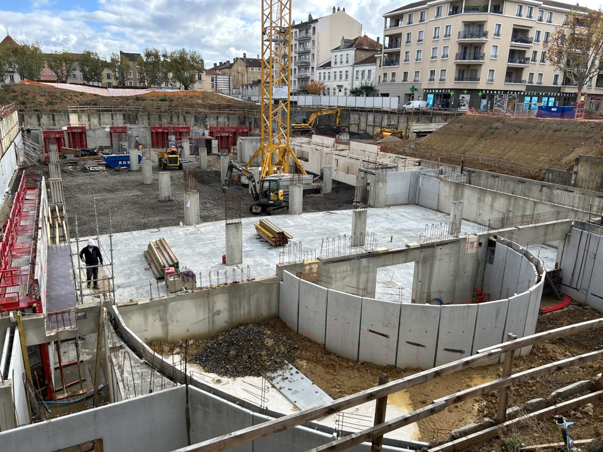 Parking le Promenoir à Villefranche-sur-Saône